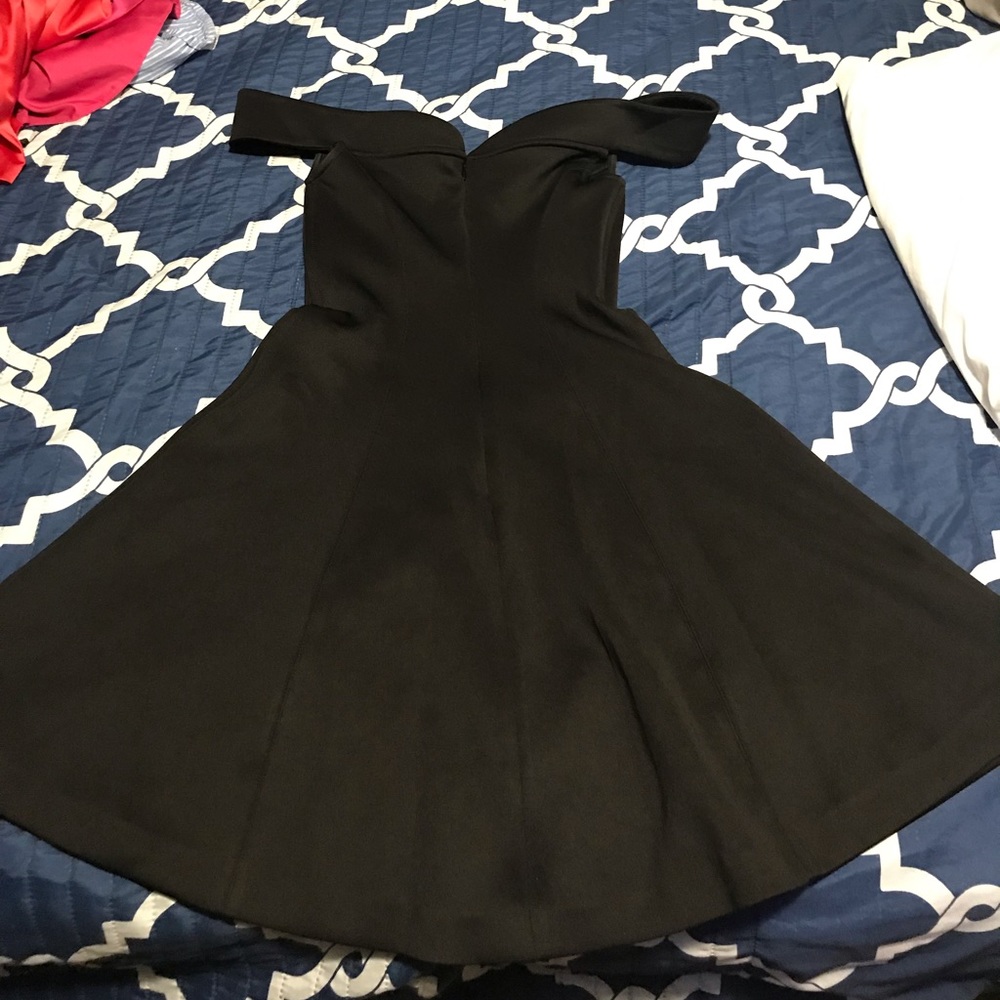 Black Guess dress